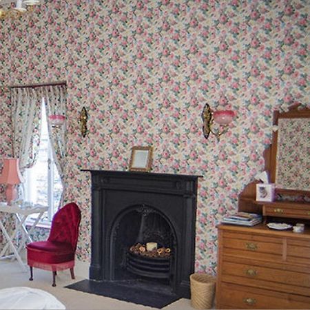 Nutgrove House Luxury B&B Seaforde Room photo